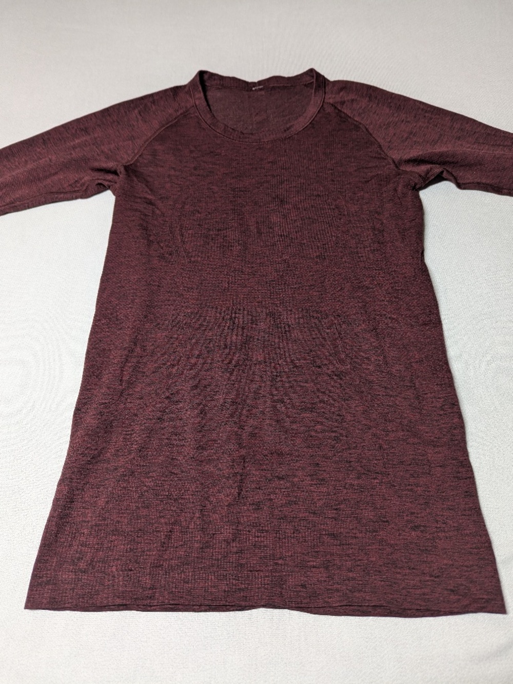 Lululemon Swiftly Tech Long-Sleeve Shirt - Size 8